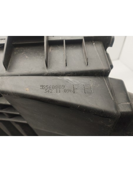 Recambio de filtro aire para opel insignia berlina 2.0 cdti cat referencia OEM IAM 55560889  