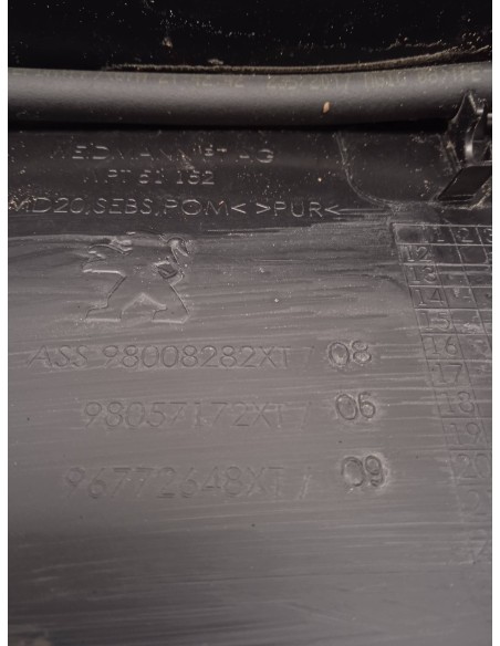 Recambio de torpedo para peugeot 308 active referencia OEM IAM 98008282XT  
