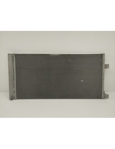 Recambio de condensador a/a para renault laguna iii initiale referencia OEM IAM 921100002R  