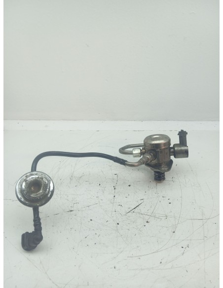 Recambio de bomba inyeccion para ford focus lim. (cb8) trend referencia OEM IAM CM5G9D376GA  