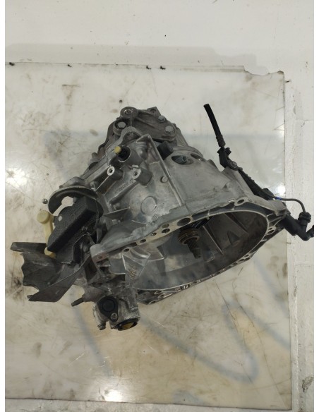 Recambio de caja cambios para peugeot 308 confort referencia OEM IAM 20DP60  