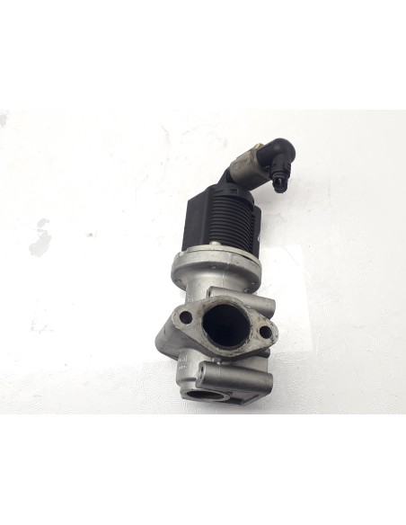Recambio de valvula egr para fiat croma (194) 1.9 jtd 16v cat referencia OEM IAM 14T028  