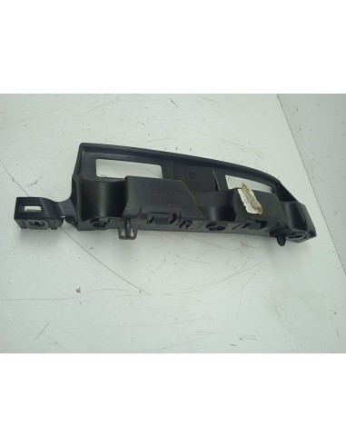 Recambio de plastico para ds 3 crossback so chic referencia OEM IAM 9821048080 TRA DHC 