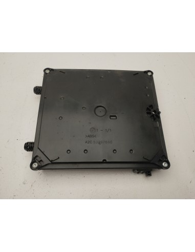 Recambio de modulo electronico para renault laguna iii initiale referencia OEM IAM 284B11401R  