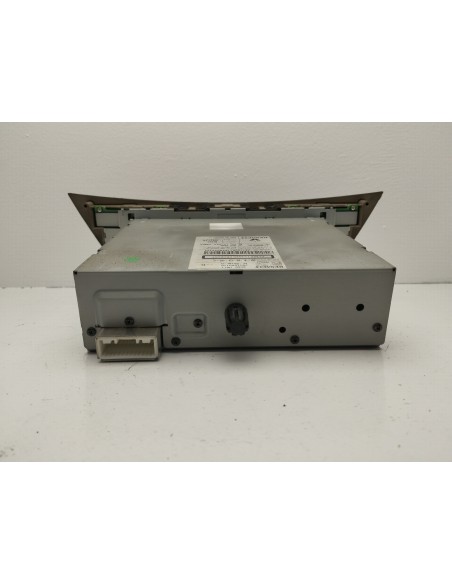 Recambio de sistema audio / radio cd para renault laguna iii initiale referencia OEM IAM 281150011R  