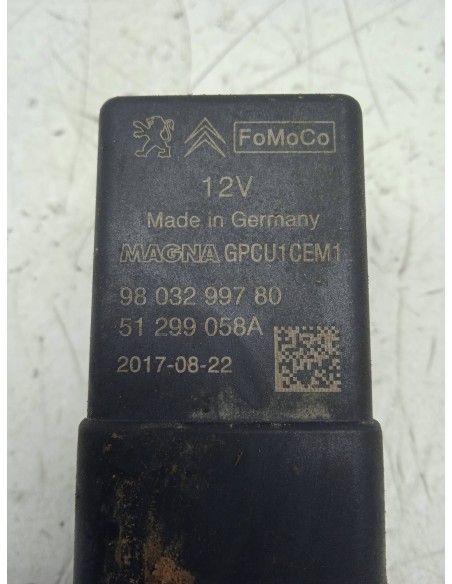 Recambio de rele para peugeot 308 active referencia OEM IAM 9803299780  