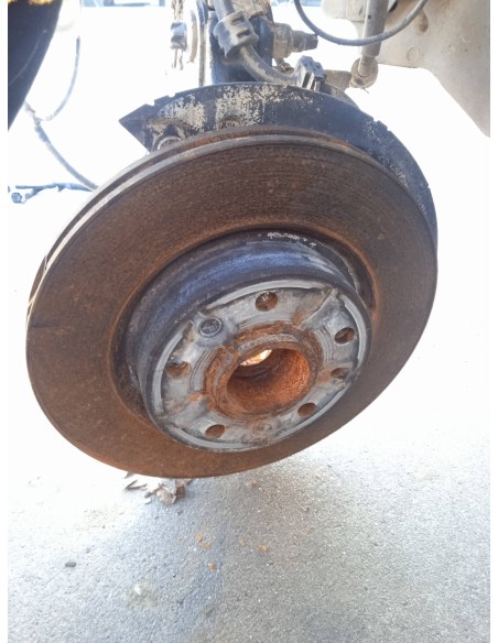 Recambio de mangueta delantera izquierda para peugeot 308 active referencia OEM IAM 1610137880  