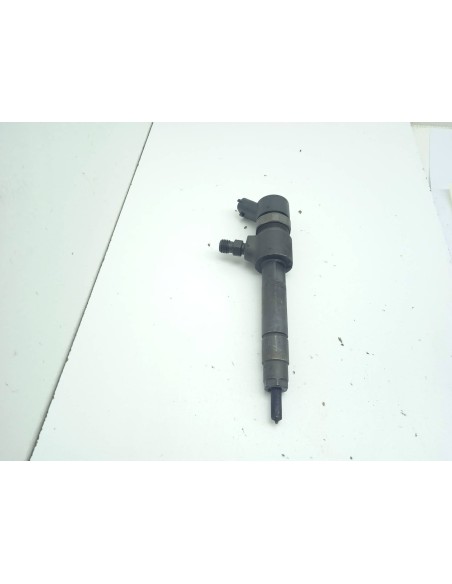 Recambio de inyector para opel zafira b 1.9 cdti referencia OEM IAM 0445110165  