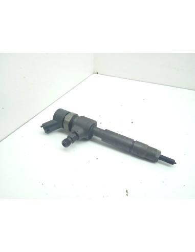 Recambio de inyector para opel zafira b 1.9 cdti referencia OEM IAM 0445110165  