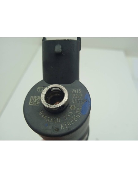 Recambio de inyector para opel zafira b 1.9 cdti referencia OEM IAM 0445110165  