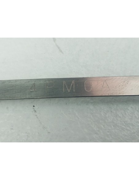 Recambio de varilla aceite para renault clio v referencia OEM IAM 4PM0A NUEVO A ESTRENAR 0 KM