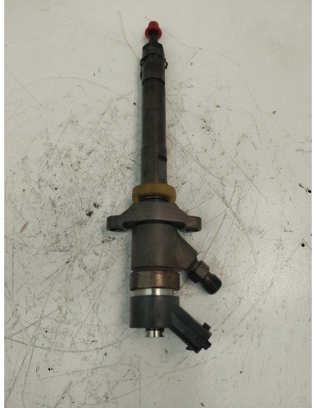 Recambio de inyector para ford focus c-max (cap) trend (d) referencia OEM IAM 0445110188  