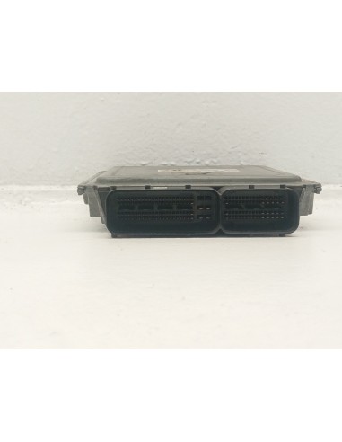 Recambio de centralita motor uce para volkswagen passat variant (3c5) highline referencia OEM IAM 03G906018CD  