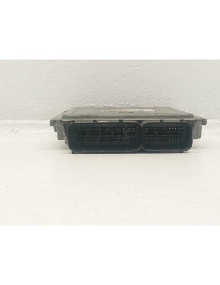 Recambio de centralita motor uce para volkswagen passat variant (3c5) highline referencia OEM IAM 03G906018CD  