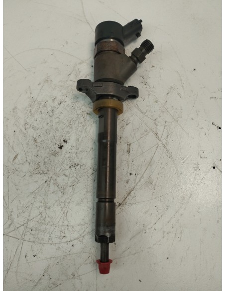 Recambio de inyector para ford focus c-max (cap) trend (d) referencia OEM IAM 0445110188  