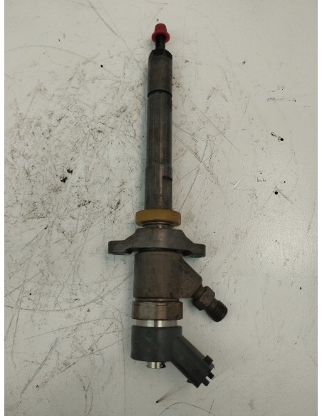 Recambio de inyector para ford focus c-max (cap) trend (d) referencia OEM IAM 0445110188  