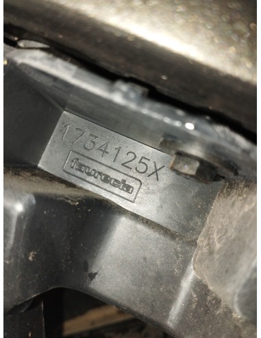 Recambio de plastico para peugeot 3008 allure referencia OEM IAM 9811280380  