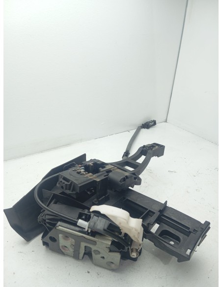 Recambio de cerradura puerta trasera derecha para ford focus lim. (cb8) trend referencia OEM IAM BM5AA26412AD  