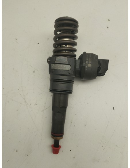 Recambio de inyector para seat alhambra (7v9) fancy referencia OEM IAM 038130073AK  