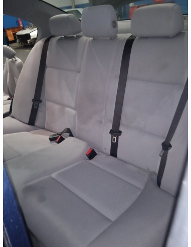 Recambio de asientos traseros para bmw serie 3 berlina (e90) 320d referencia OEM IAM  TELA GRIS 