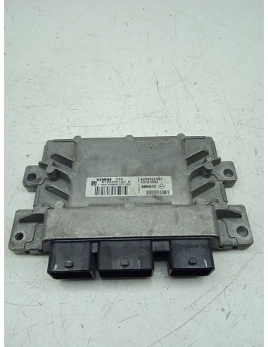 Recambio de centralita motor uce para renault clio iii 1.2 16v referencia OEM IAM 5120200105A  