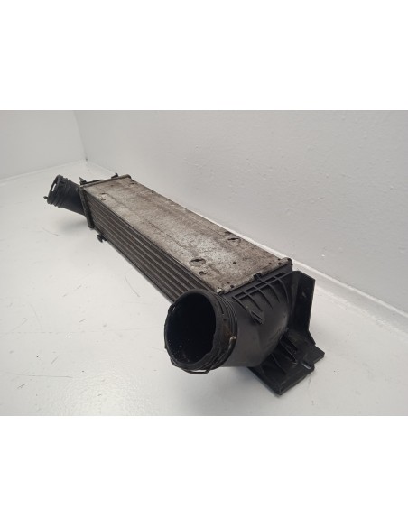 Recambio de intercooler para bmw serie 3 berlina (e90) 320d referencia OEM IAM 779878802  