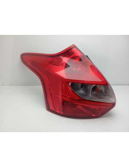 Recambio de piloto trasero izquierdo para ford focus lim. (cb8) trend referencia OEM IAM BM5113405AG  