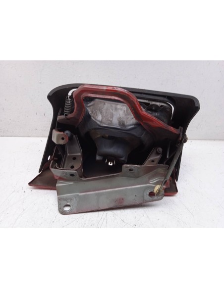 Recambio de faro izquierdo para mazda 323 berlina (bg) 1.9 16v cat referencia OEM IAM   