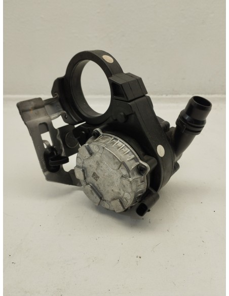 Recambio de bomba agua para ds 7 crossback e-tense 4x4 so chic referencia OEM IAM 9818812580  
