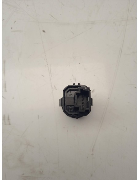 Recambio de interruptor para renault clio v intens referencia OEM IAM 251503993R  
