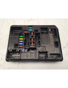 Recambio de caja reles / fusibles para renault clio v intens referencia OEM IAM 284B69541R  
