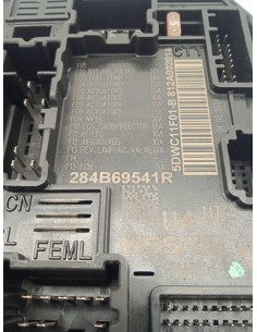 Recambio de caja reles / fusibles para renault clio v intens referencia OEM IAM 284B69541R   2