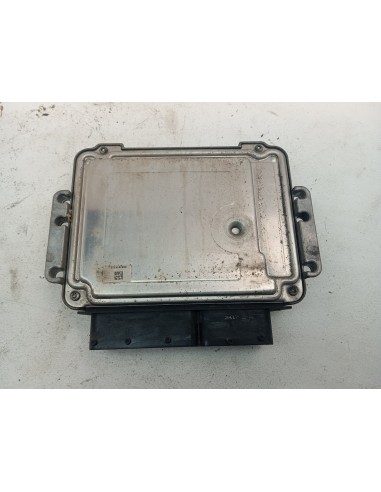Recambio de centralita motor uce para opel zafira b 1.9 cdti referencia OEM IAM 55566279  