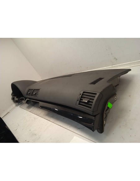 Recambio de salpicadero para audi a4 berlina (8e) 1.9 tdi referencia OEM IAM 8E1857067A  