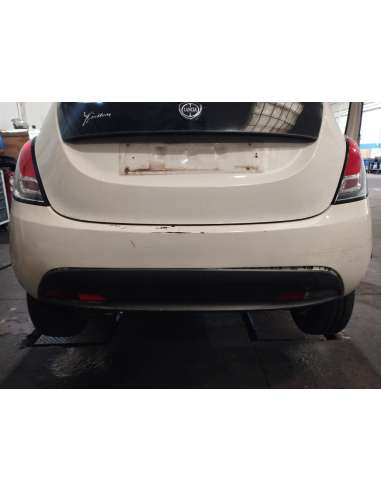 PARAGOLPES TRASERO LANCIA YPSILON 1.2...