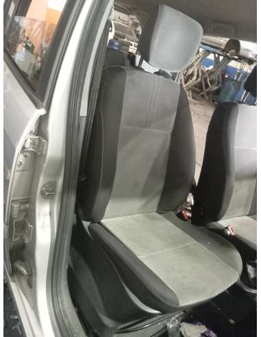 ASIENTO DELANTERO DERECHO RENAULT...