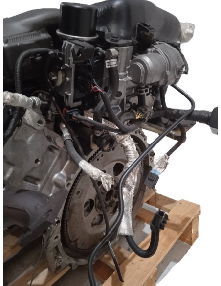 Recambio de motor completo para daimler x300 v 8 referencia OEM IAM DC  