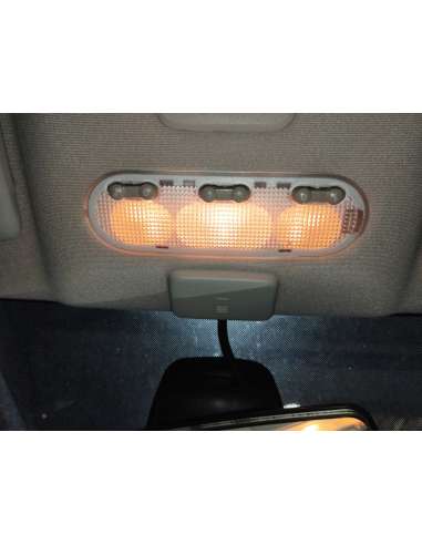 LUZ INTERIOR NISSAN QASHQAI 2.0 16V...