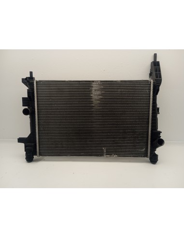 Recambio de radiador agua para ford focus lim. (cb8) trend referencia OEM IAM CV618C342VA  