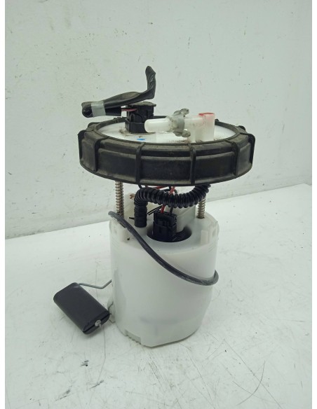 Recambio de bomba combustible para suzuki swift (az) gle referencia OEM IAM 1510052R01  