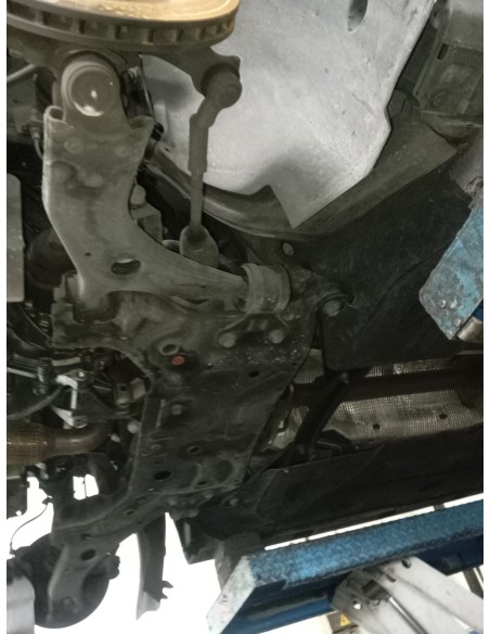 Recambio de puente delantero para ford focus lim. (cb8) trend referencia OEM IAM 2207173  