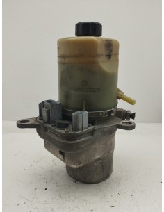 Recambio de bomba direccion para ford focus berlina (cap) ambiente (d) referencia OEM IAM 4M513K514CC ELECTRICA 