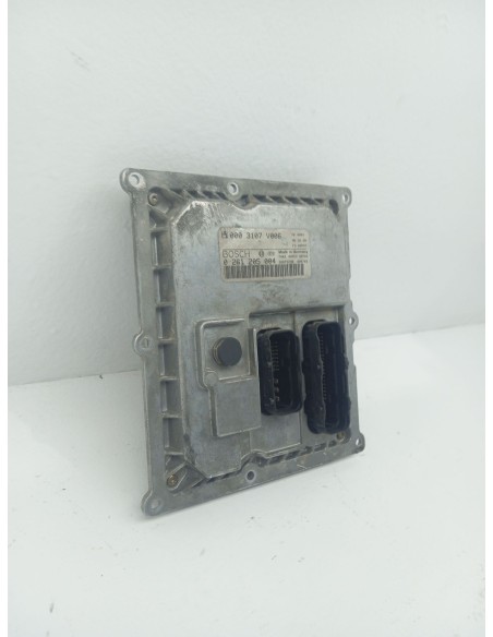 Recambio de centralita motor uce para smart coupe edition bluemotion referencia OEM IAM 0261205004  
