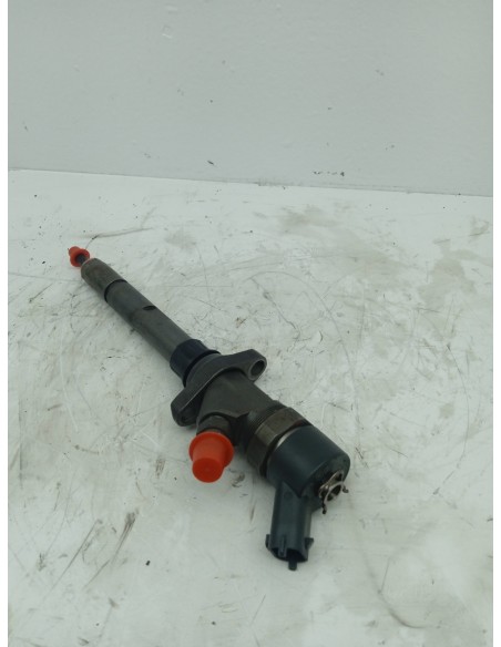 Recambio de inyector para peugeot 607 (s1) básico referencia OEM IAM 9637277980  