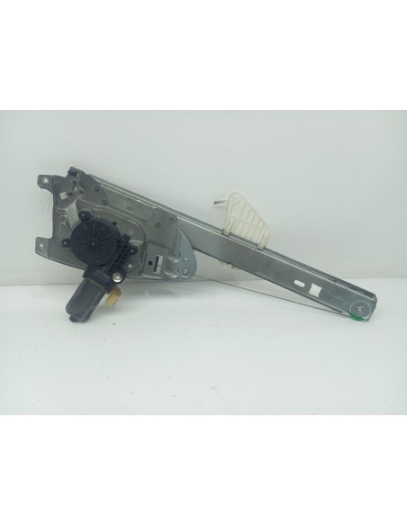 Recambio de elevalunas delantero derecho para smart coupe edition bluemotion referencia OEM IAM 0130822001  