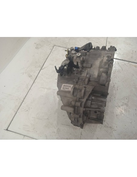 Recambio de caja cambios para volvo v40 familiar 1.9 diesel cat referencia OEM IAM T163551  