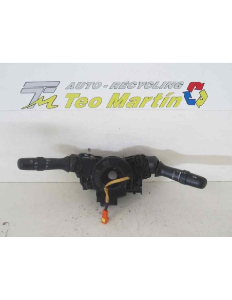 Recambio de mando luces para toyota corolla (e15) 1.4 turbodiesel cat referencia OEM IAM 17F224  
