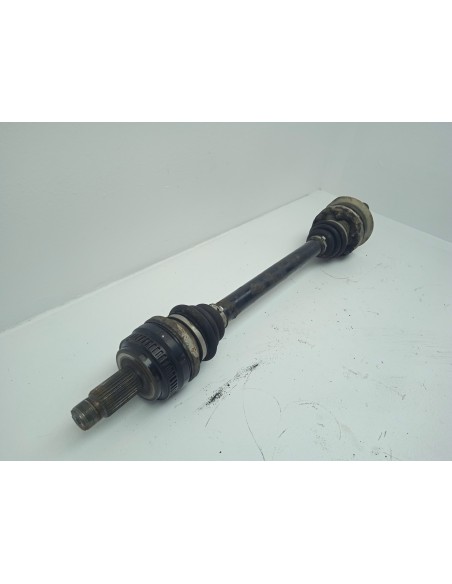 Recambio de transmision trasera izquierda para bmw x3 (e83) 2.0d referencia OEM IAM 33213428179  