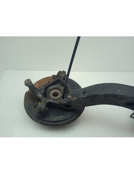 Recambio de mangueta trasera izquierda para bmw x3 (e83) 2.0d referencia OEM IAM 33303420501  