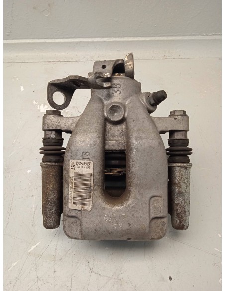 Recambio de pinza de freno trasera derecha para peugeot 2008 (--.2013) allure referencia OEM IAM 32053755  